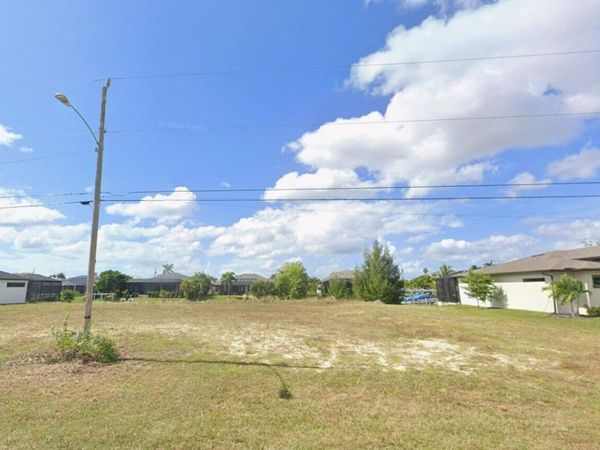 2622 SW 17TH Avenue, Cape Coral, FL 33914