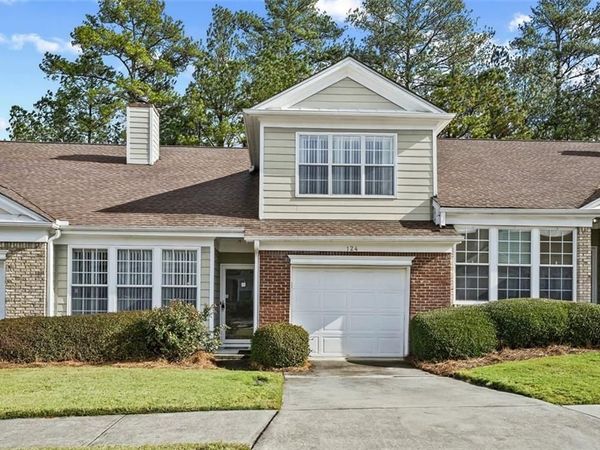 124 CAMRY Lane , Grayson, GA 30017