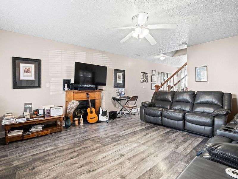 6303 Pompano Street , Canal Winchester, OH 43110 Photo 10