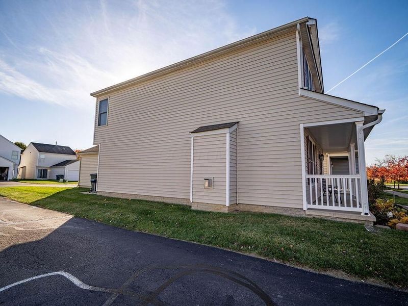 6303 Pompano Street , Canal Winchester, OH 43110 Photo 5