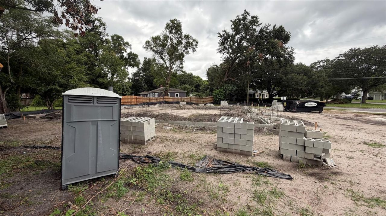 826 Garden Plaza, Orlando, FL 32803 Photo