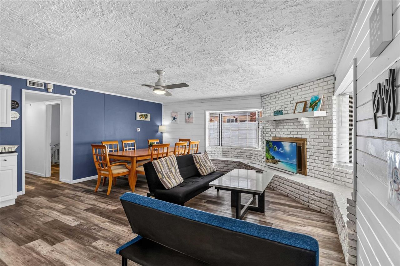 745 Hillview Drive, Altamonte Springs, FL 32714 Photo