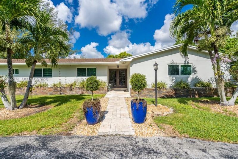 18900 SW 127th Ave , Miami, FL 33177 Photo