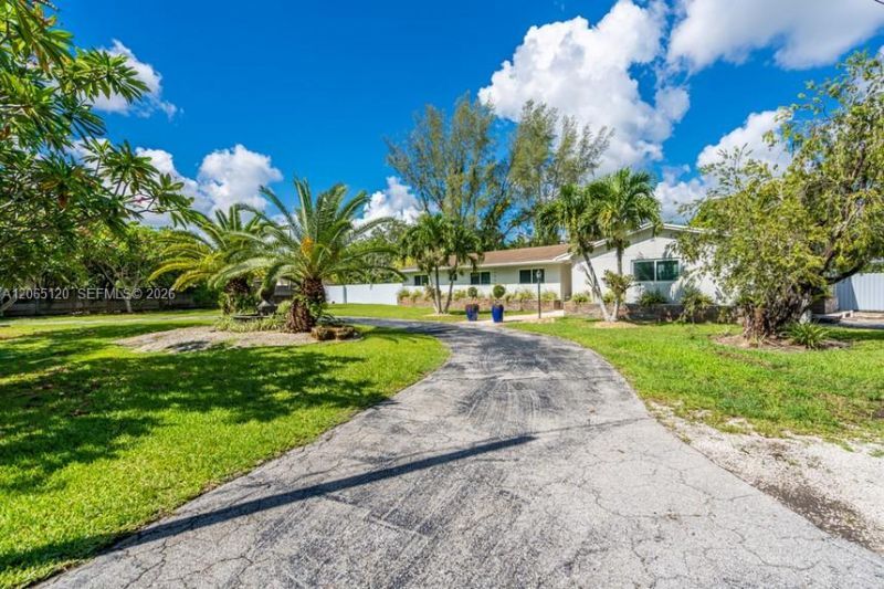 18900 SW 127th Ave , Miami, FL 33177 Photo