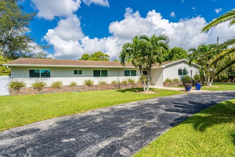 18900 SW 127th Ave , Miami, FL 33177 Photo