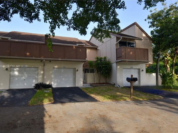 853 NW 80th Ter, Unit 2, Plantation, FL 33324