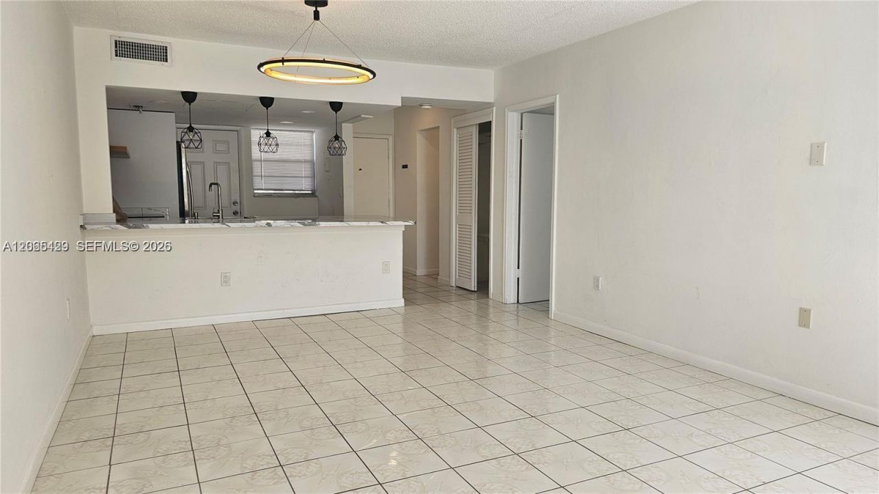 20200 NE 29th Ct, Unit N213, Aventura, FL 33180 Photo