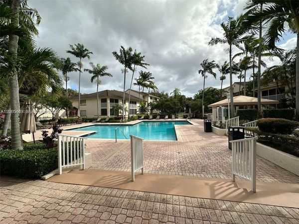 15201 Glenmoor Dr, Unit 15201, West Palm Beach, FL 33409