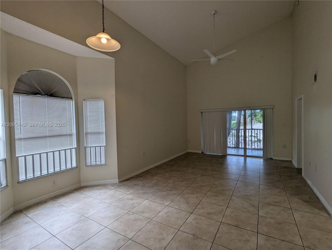 15201 Glenmoor Dr, Unit 15201, West Palm Beach, FL 33409 Photo