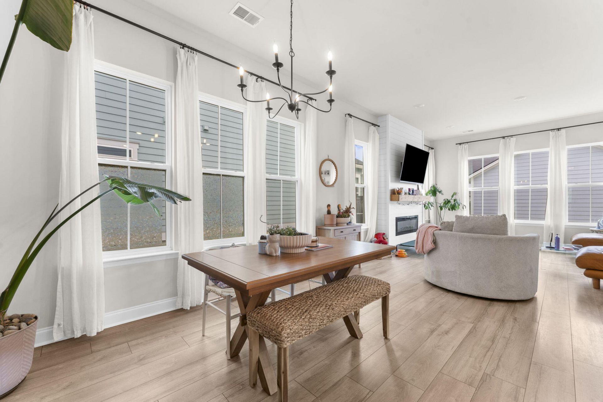 121 Dixie Iris Way Photo 11
