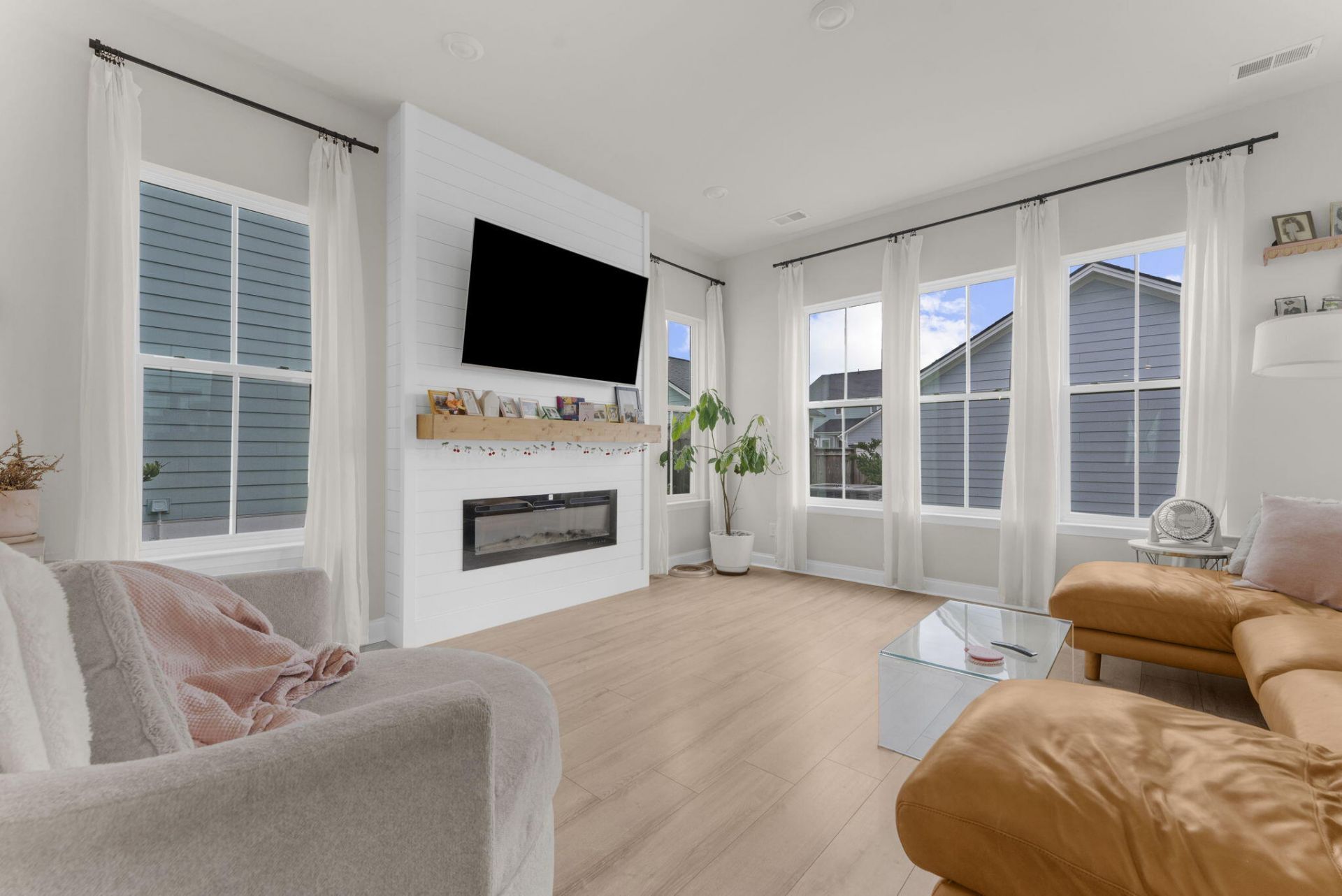 121 Dixie Iris Way Photo 13
