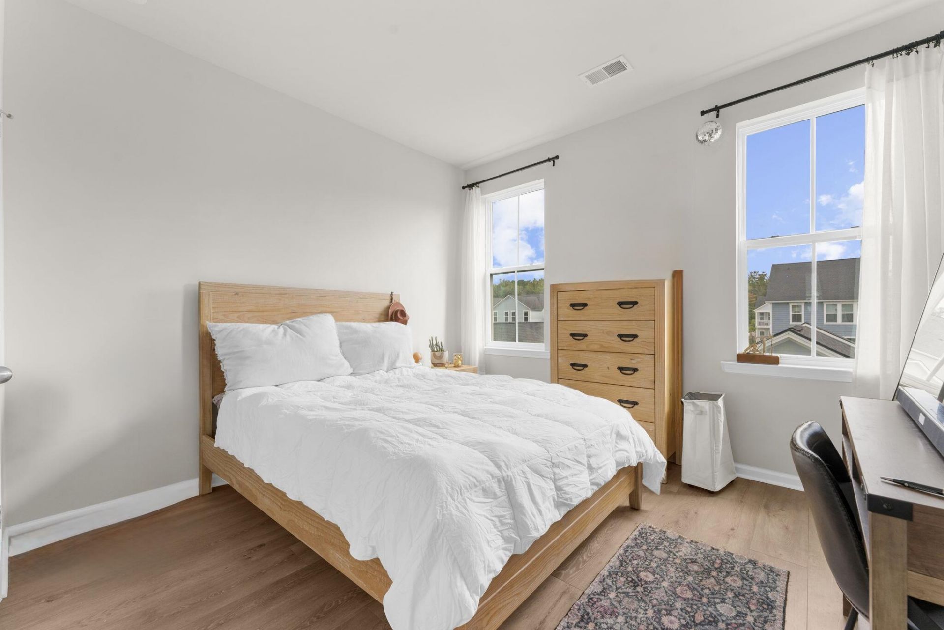 121 Dixie Iris Way Photo 23