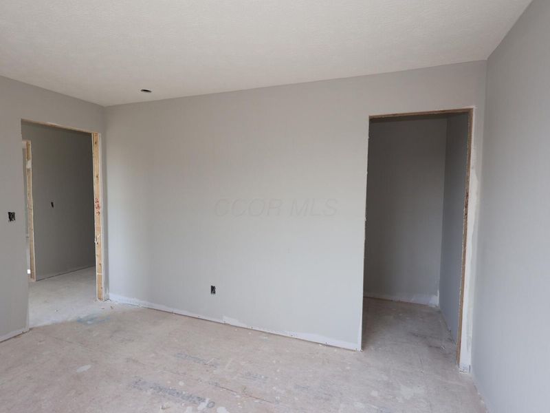 542 Creekside Loop S, Pataskala, OH 43062 Photo 16