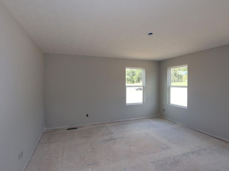 542 Creekside Loop S, Pataskala, OH 43062 Photo 20