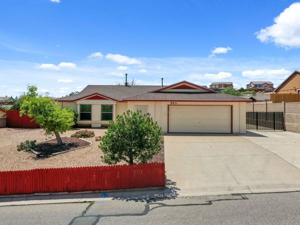 553 Christine Drive NE, Rio Rancho, NM 87124