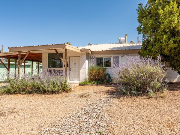 8903 Cordova Avenue NE, Albuquerque, NM 87112