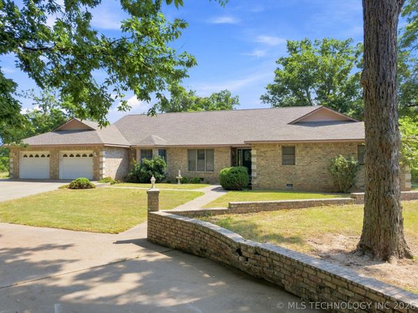 26470 S 650 Road, Grove, OK 74344