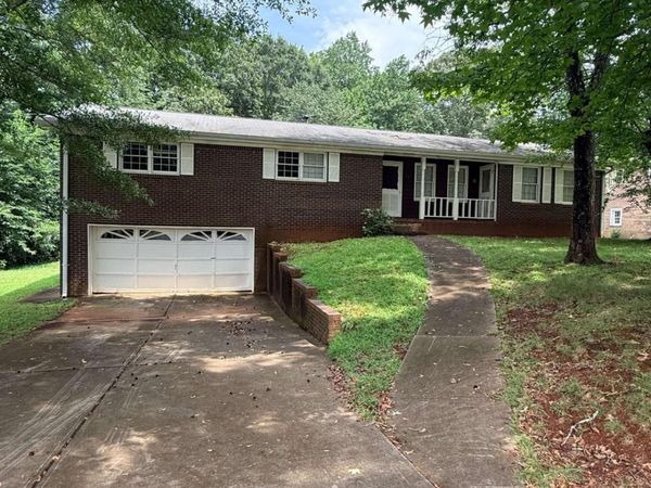 3827 Sherwood Drive, Douglasville, GA 30135