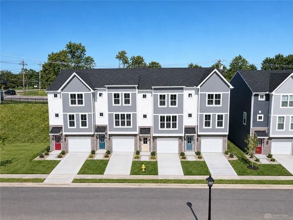 632 Brightview Place, Unit 22, Forest Park, OH 45240