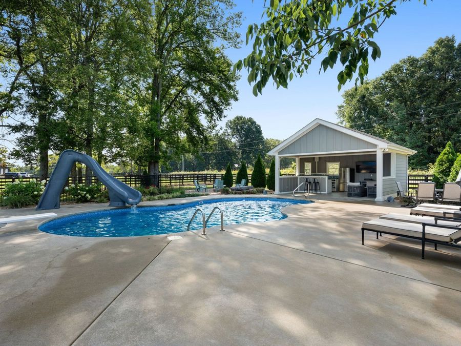 Property Image 42