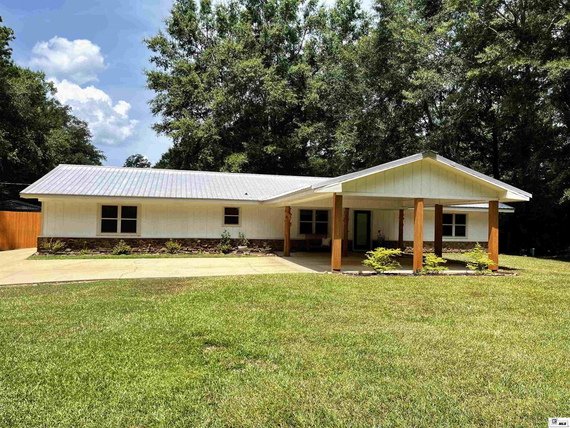 399 Townsville Road, Marion, LA 71260 Main Photo
