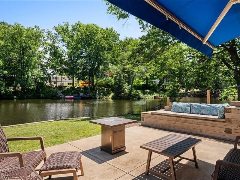 685 Sunnyside, Vermilion, OH 44089 Photo 3
