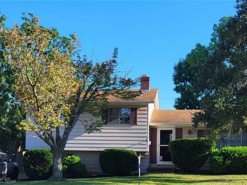 3161 Marda Drive , Parma, OH 44134 Photo 1