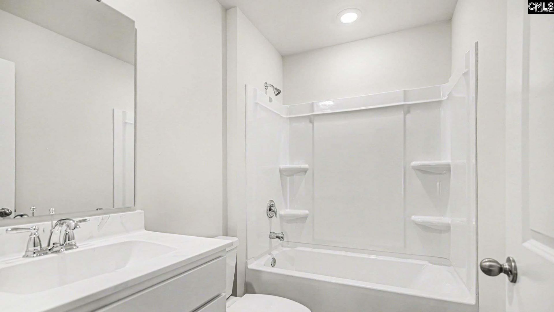 112 Hale Road  Photo 15