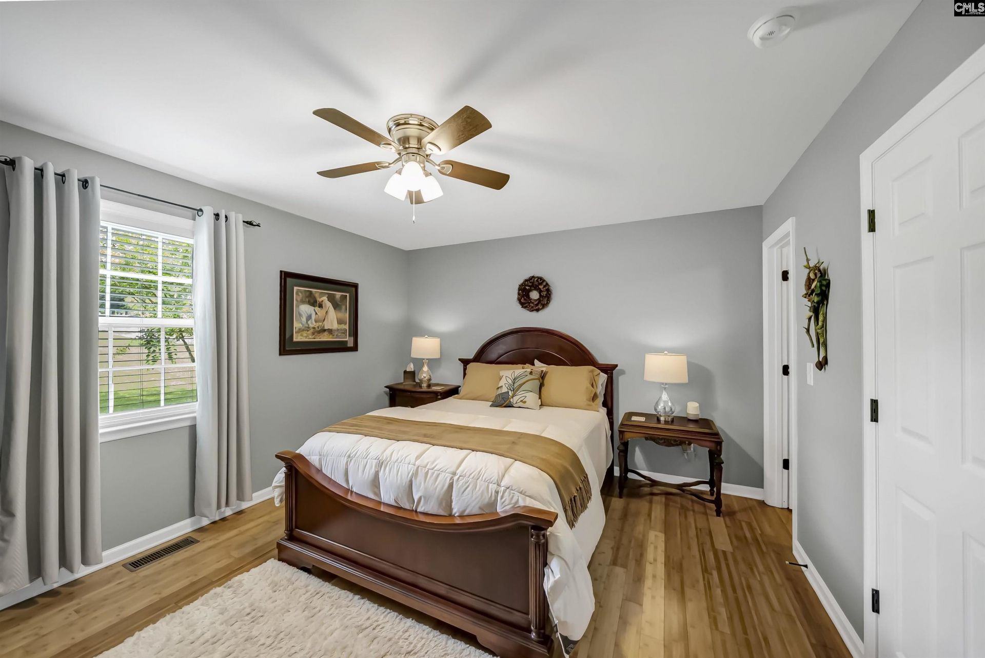 2068 Blacksgate E Photo 13