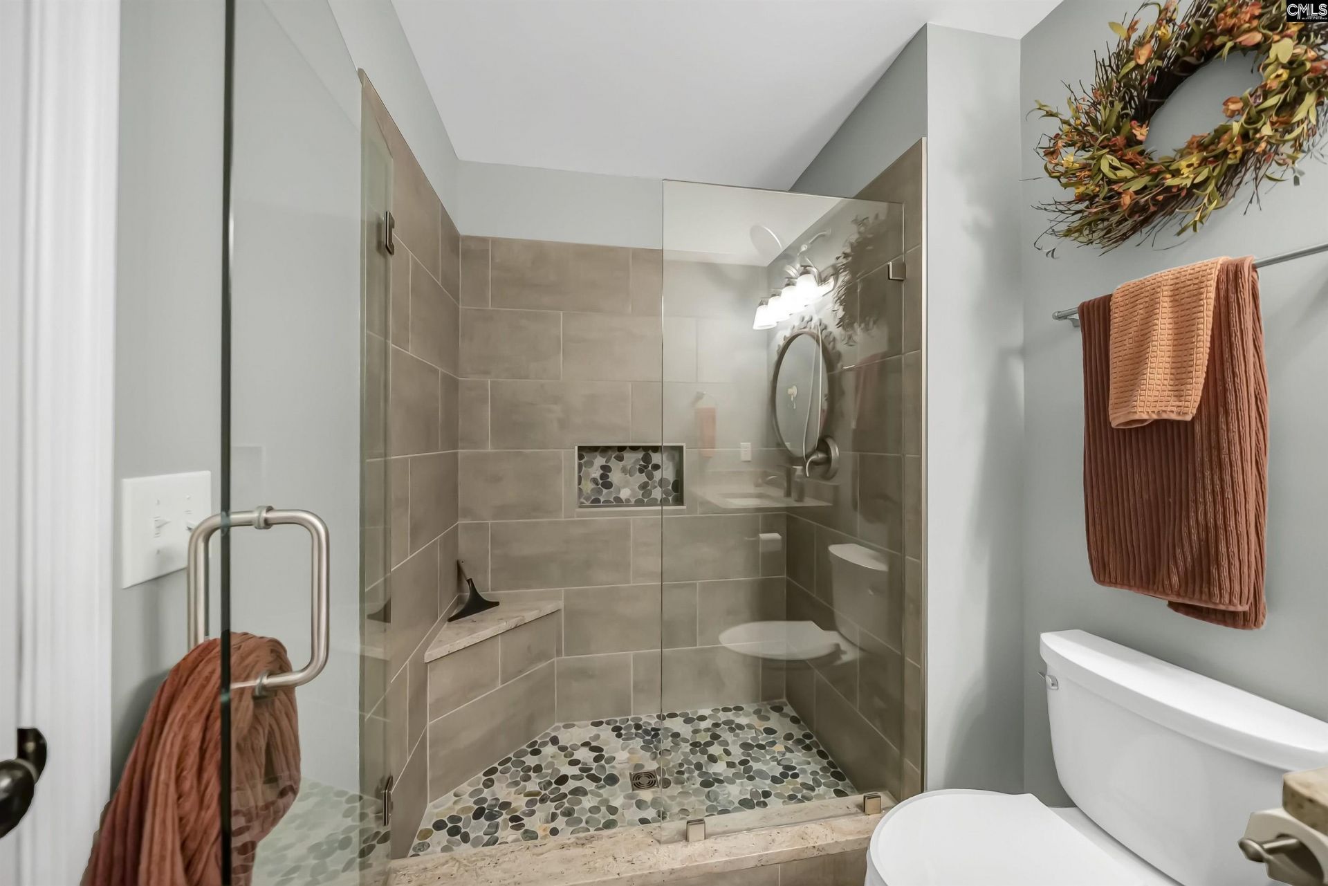 2068 Blacksgate E Photo 18