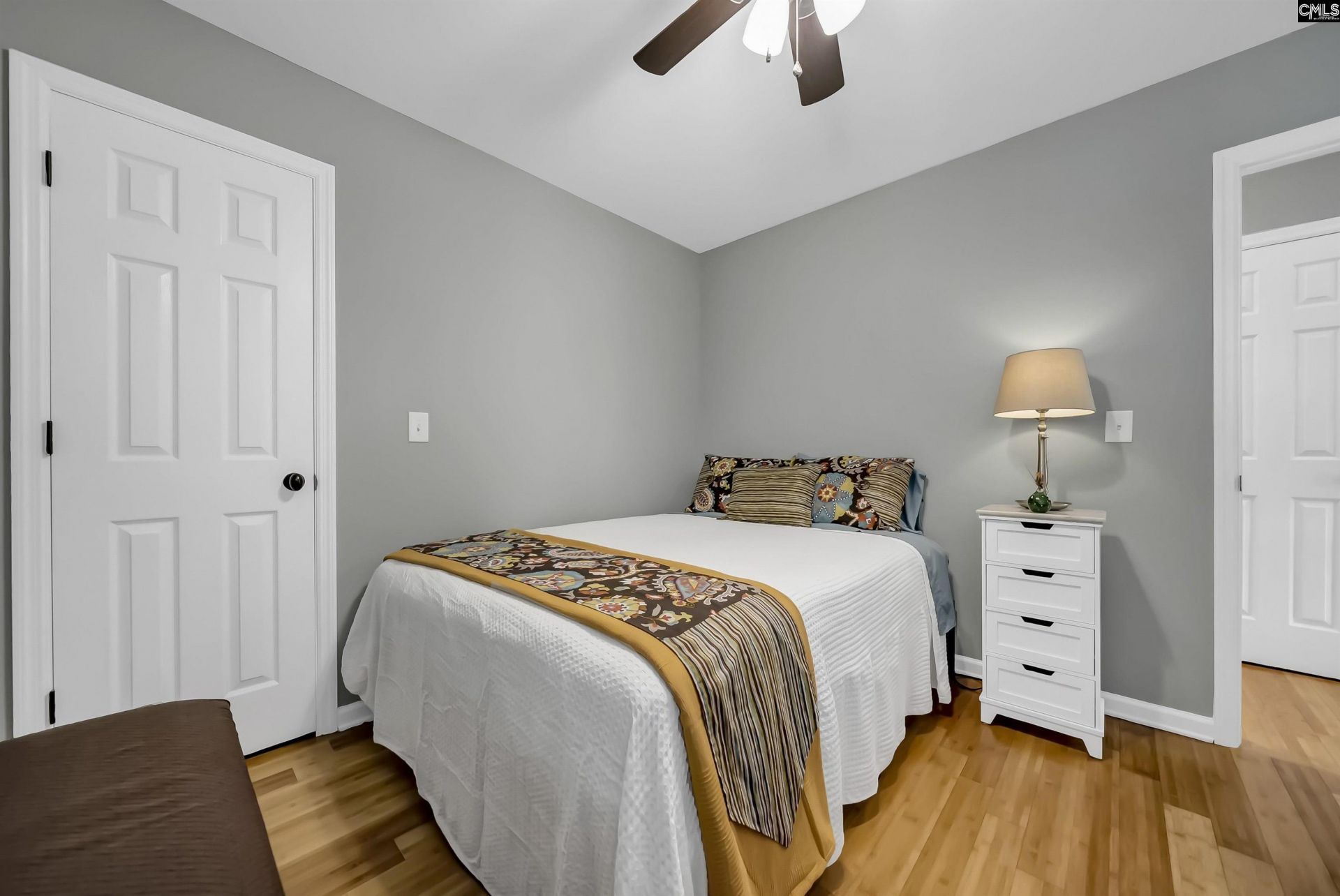 2068 Blacksgate E Photo 20