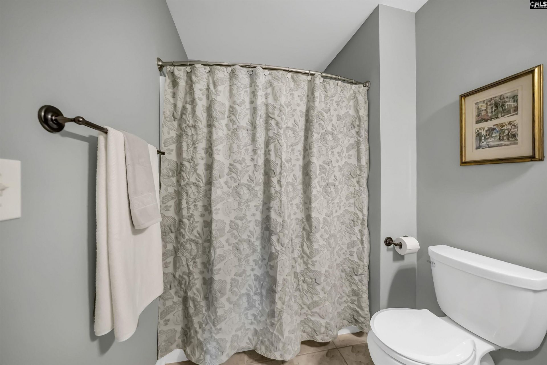 2068 Blacksgate E Photo 21