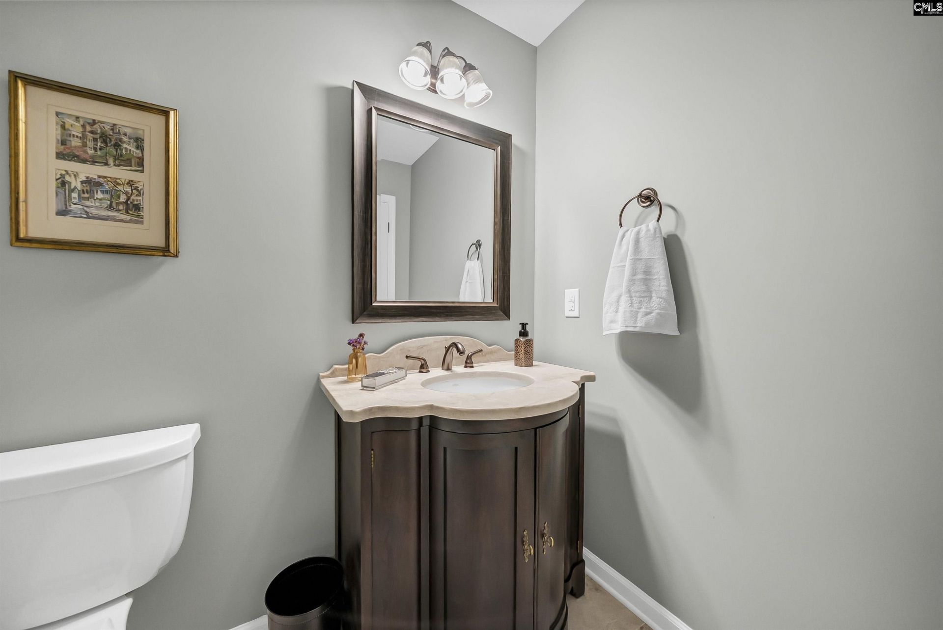 2068 Blacksgate E Photo 22