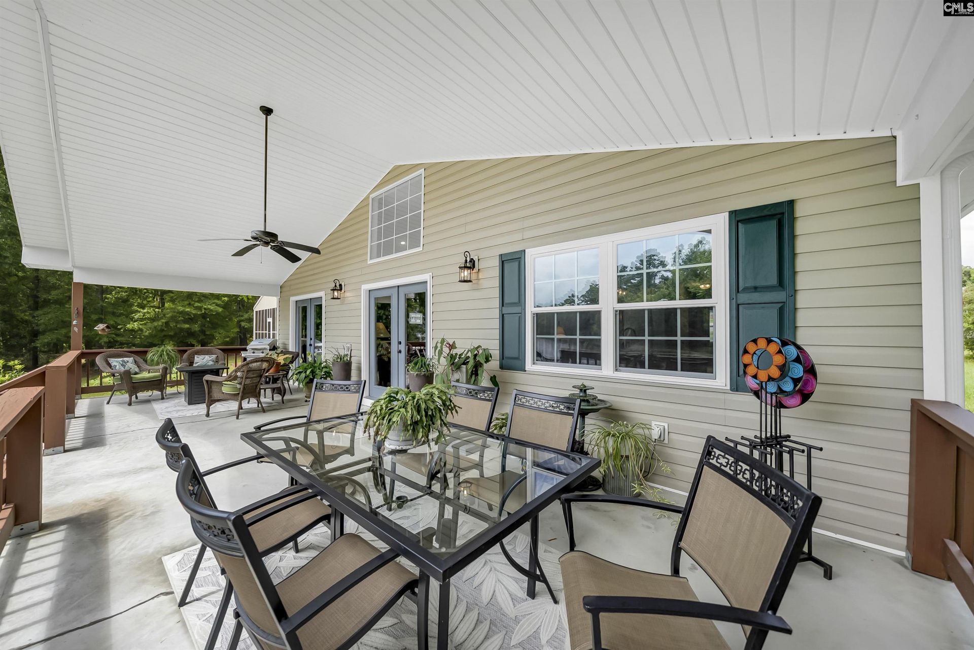 2068 Blacksgate E Photo 30