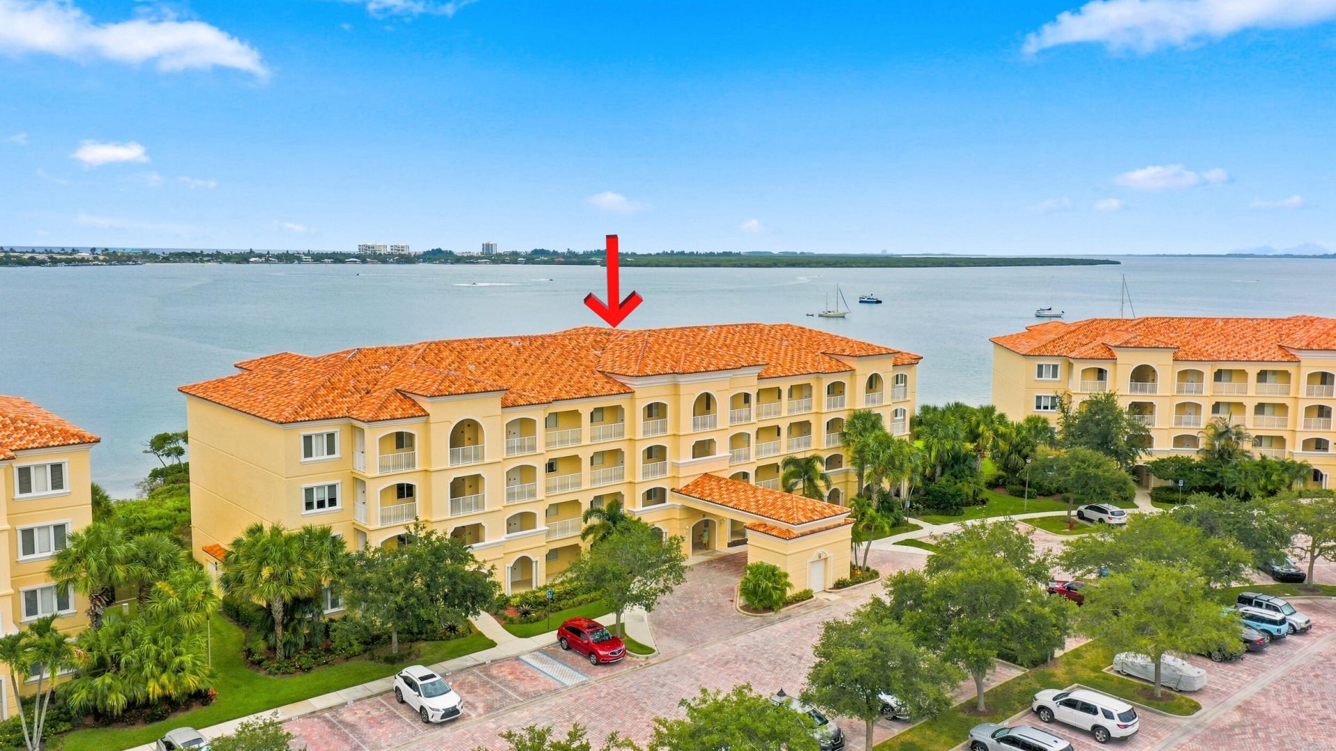 21 Harbour Isle Drive W, Unit 302, Fort Pierce, FL 34949 Photo