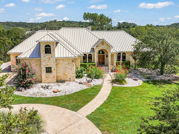 111 & 113 White Tail Dr, Boerne, TX 78006