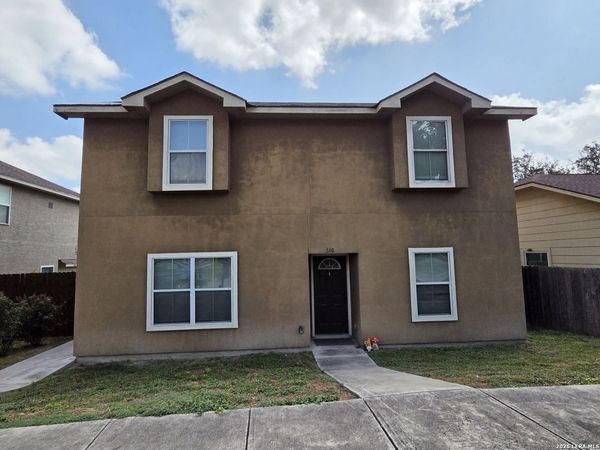 610 Meadow Arbor Ln, Unit 2, Universal City, TX 78148