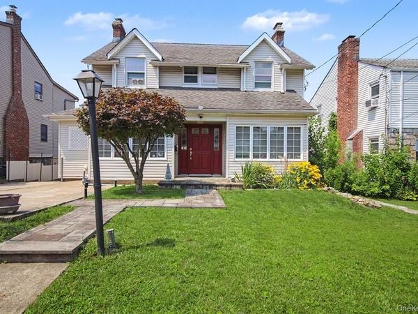 127 Wickes Avenue , Yonkers, NY 10701