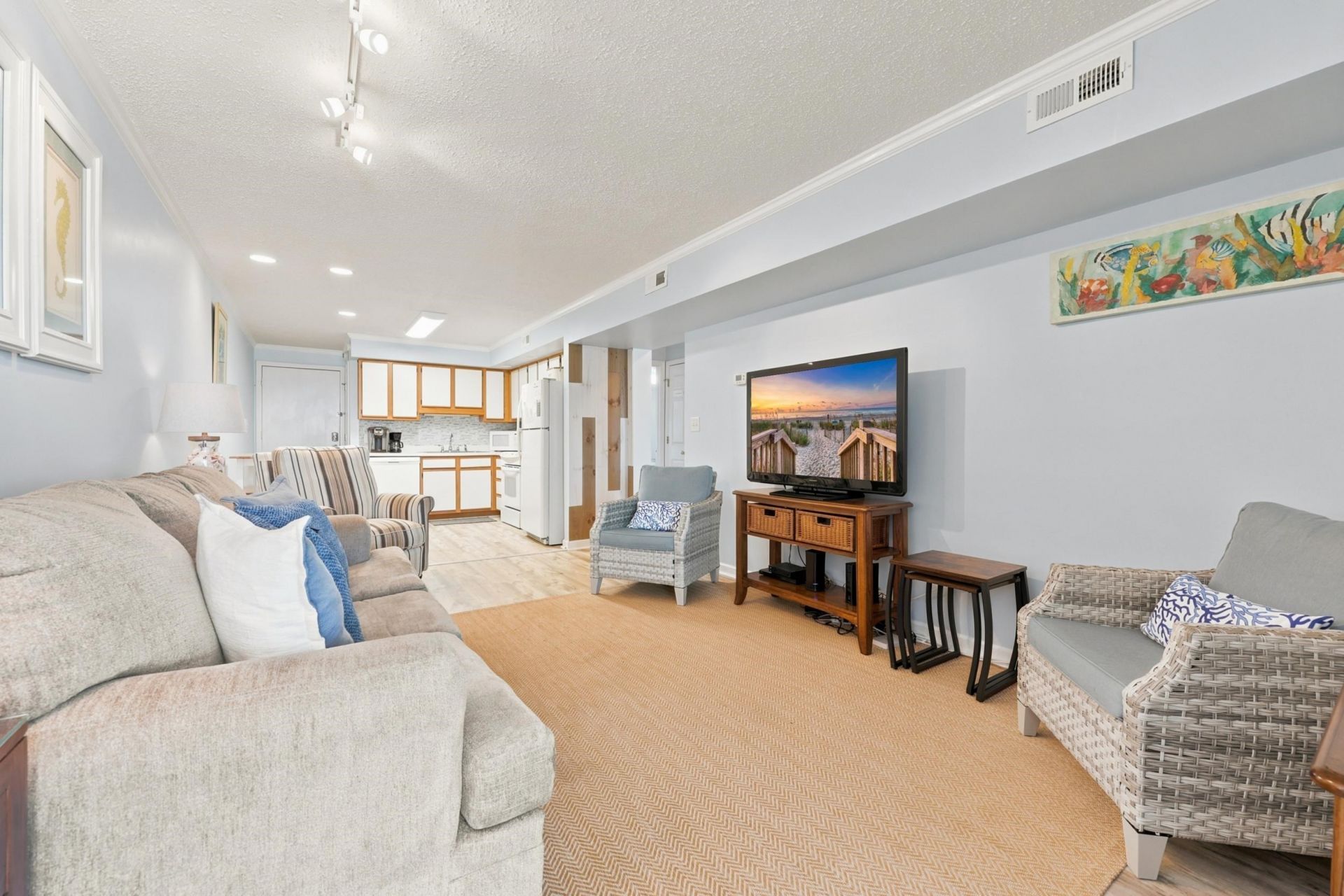 5600 N Ocean Blvd. Photo 10