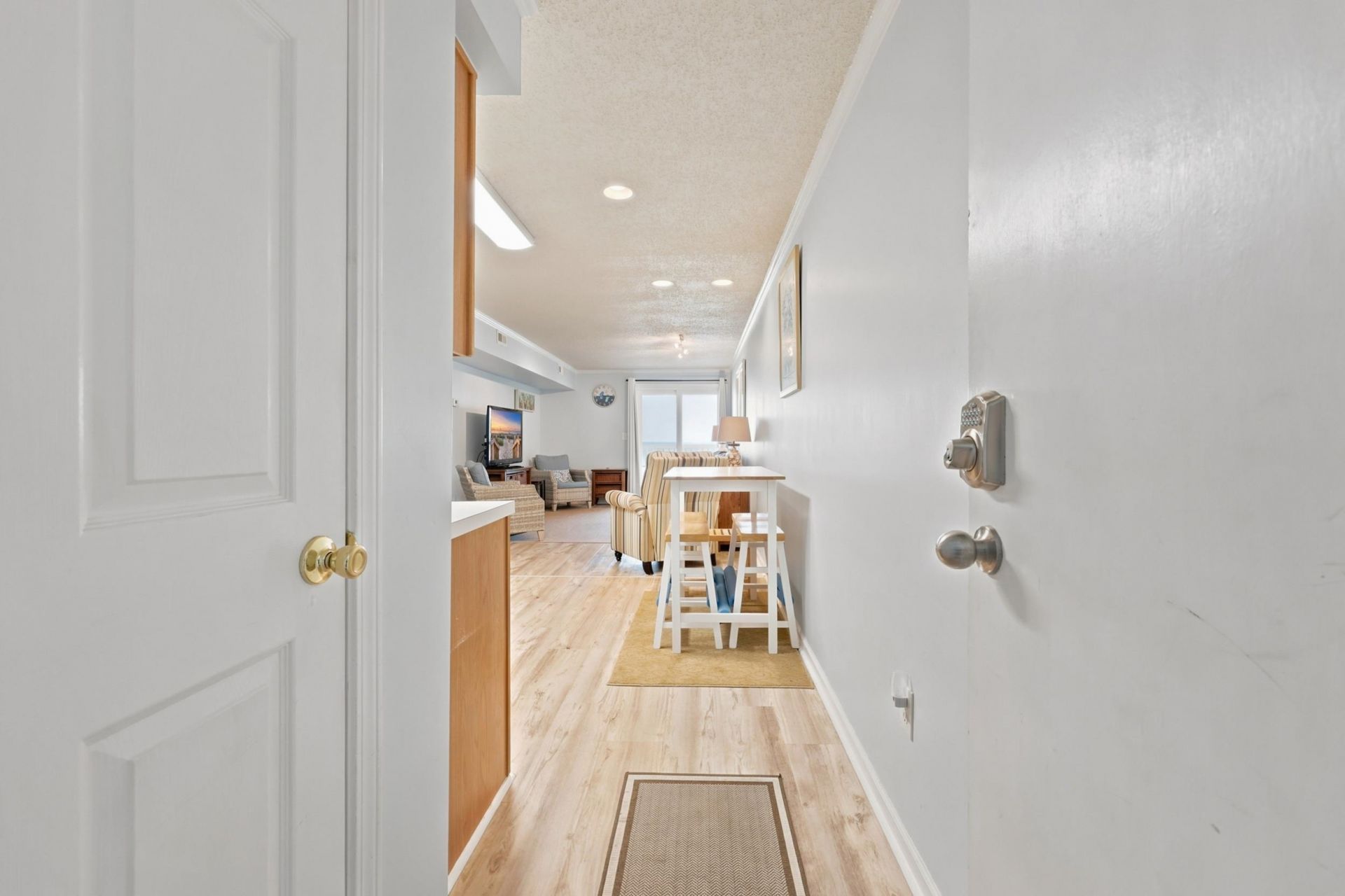 5600 N Ocean Blvd. Photo 4