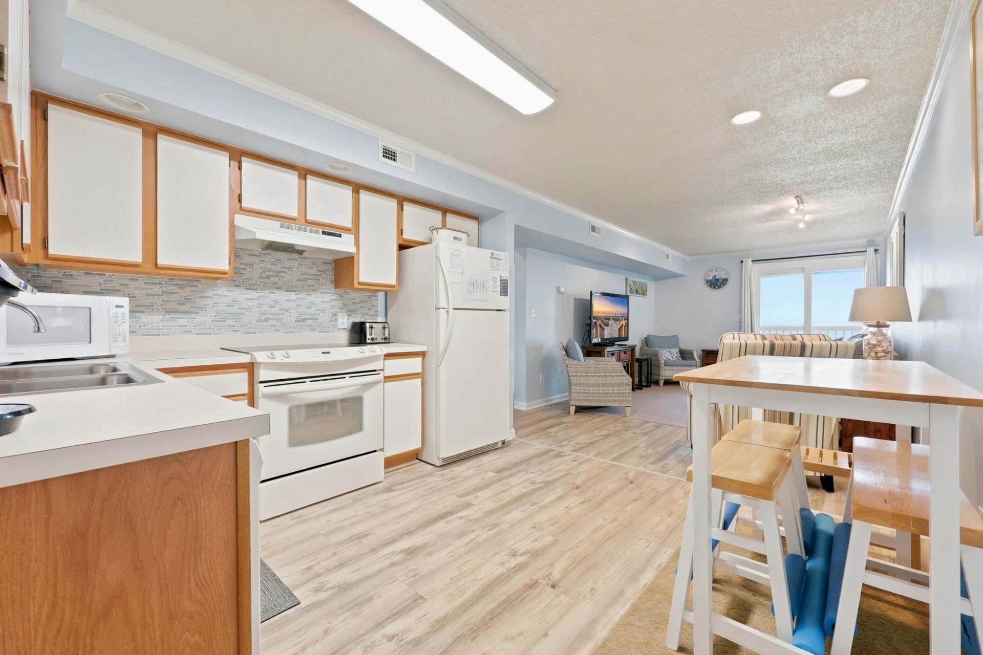 5600 N Ocean Blvd. Photo 8