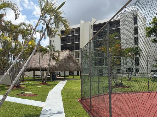 14201 SW 66th St , Unit 406- A, Miami, FL 33183