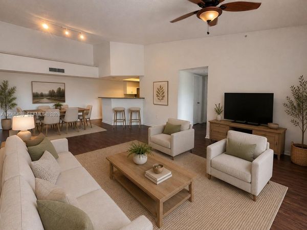 5025 Wiles Rd, Unit 303, Coconut Creek, FL 33073