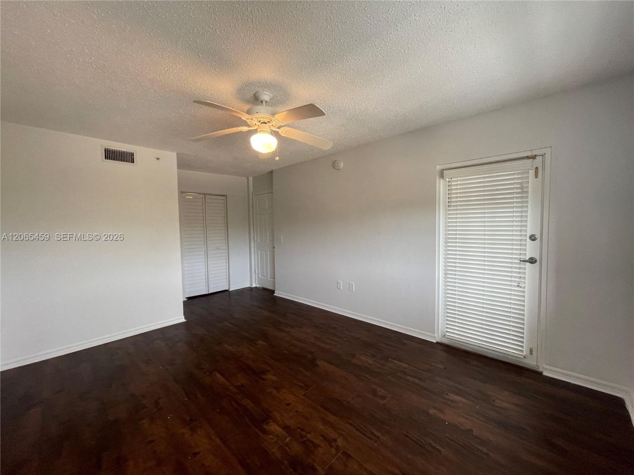 5025 Wiles Rd, Unit 303, Coconut Creek, FL 33073 Photo