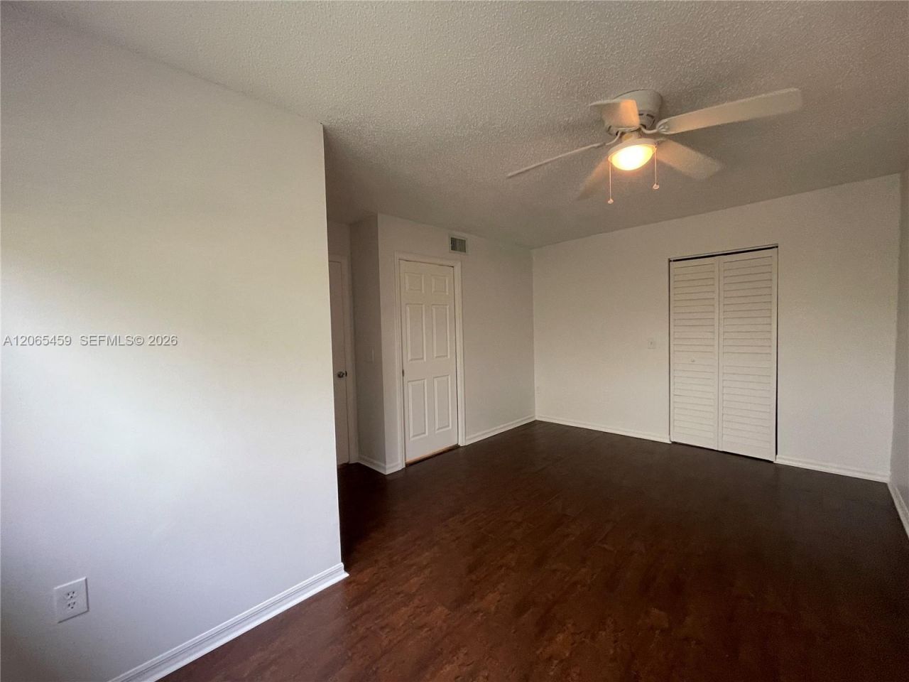 5025 Wiles Rd, Unit 303, Coconut Creek, FL 33073 Photo