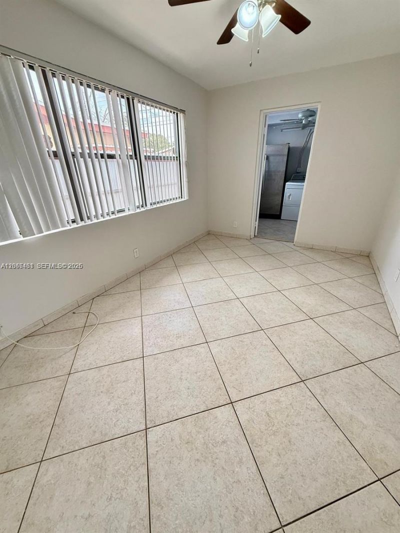2240 N 57th Way, Hollywood, FL 33021 Photo