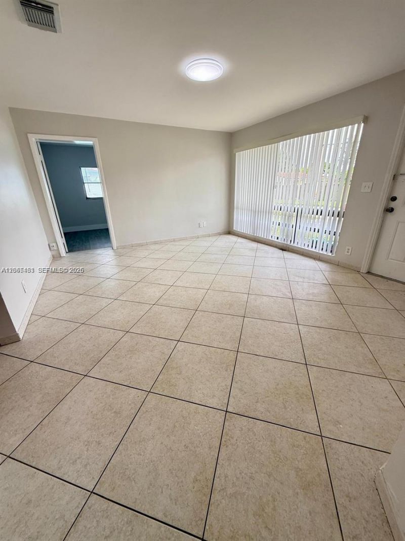 2240 N 57th Way, Hollywood, FL 33021 Photo
