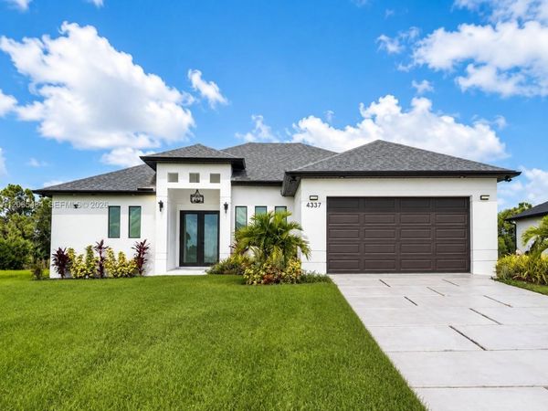 4337 36th AVE , Cape Coral, FL 33993