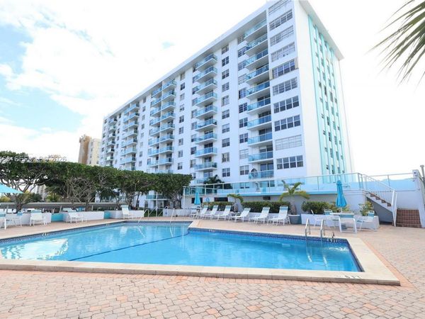 2841 NE 163rd St , Unit 1002, North Miami Beach, FL 33160