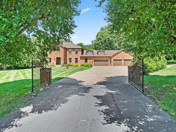 225 Falcon Drive, Chillicothe, OH 45601